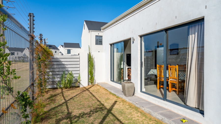 3 Bedroom Property for Sale in Croydon Western Cape